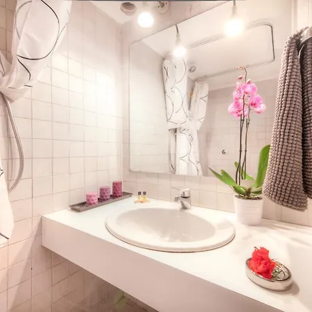 Jardin Studio Apartment *